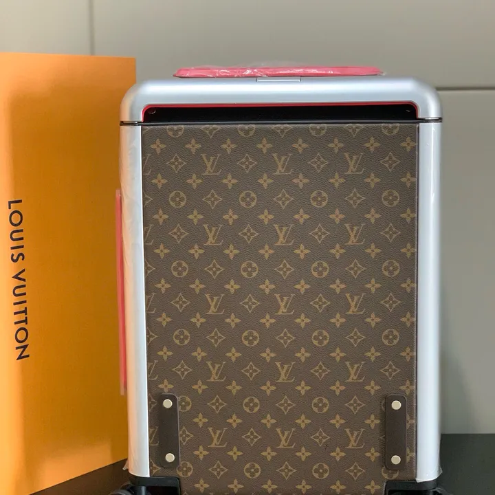 スーパーコピー ルイヴィトン スーツケース