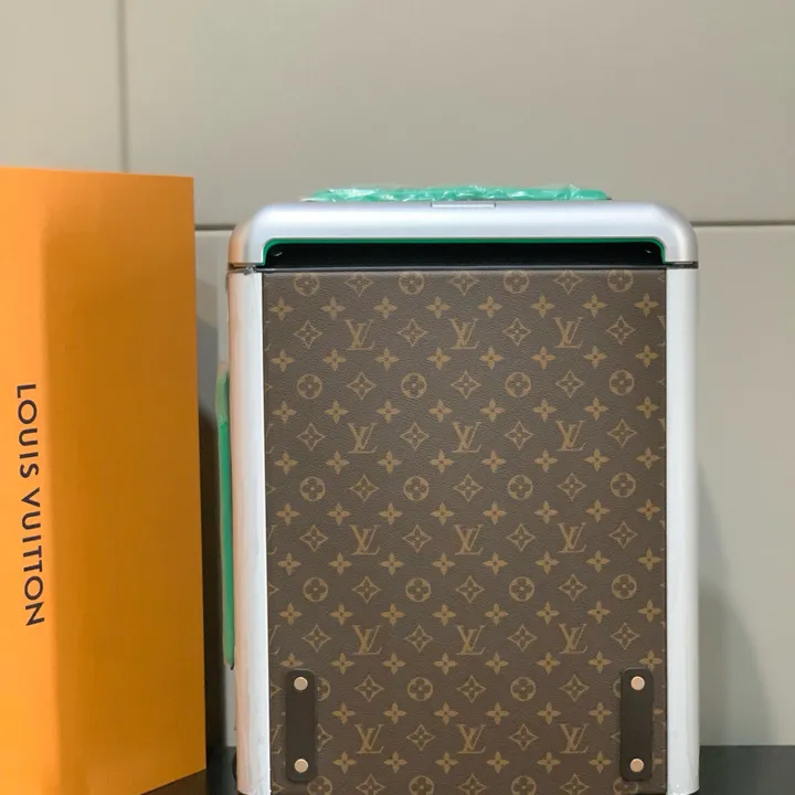 スーパーコピー ルイヴィトン スーツケース