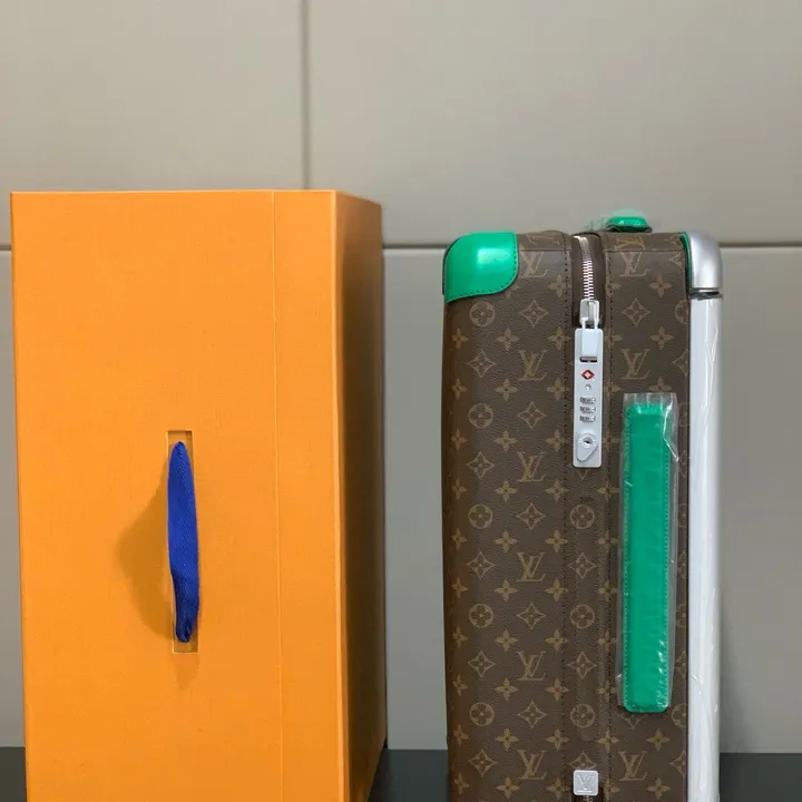 スーパーコピー ルイヴィトン スーツケース