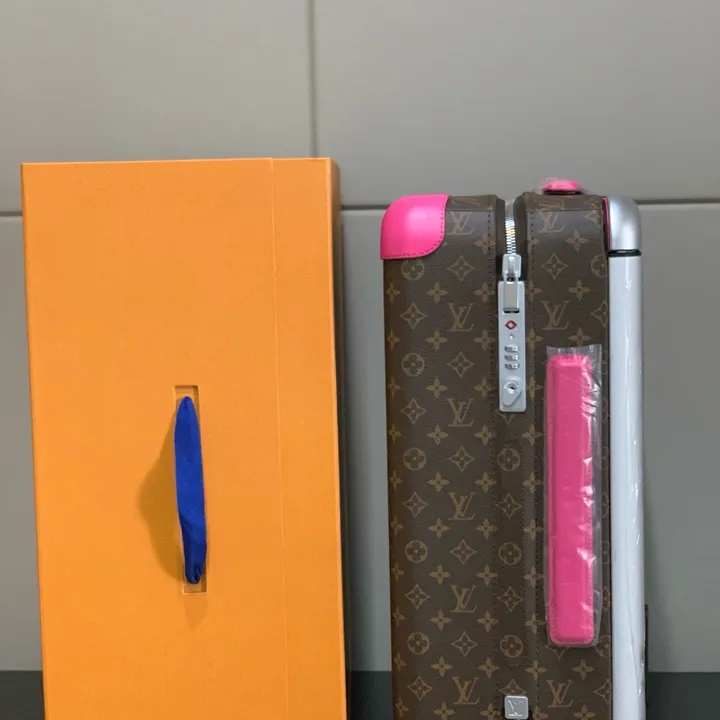 スーパーコピー ルイヴィトン スーツケース