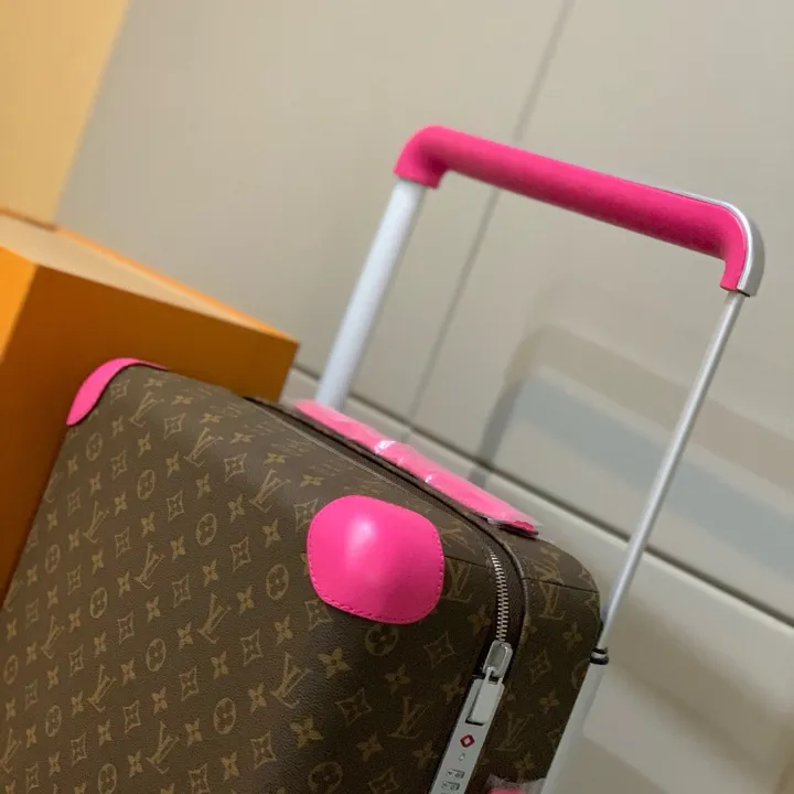 スーパーコピー ルイヴィトン スーツケース