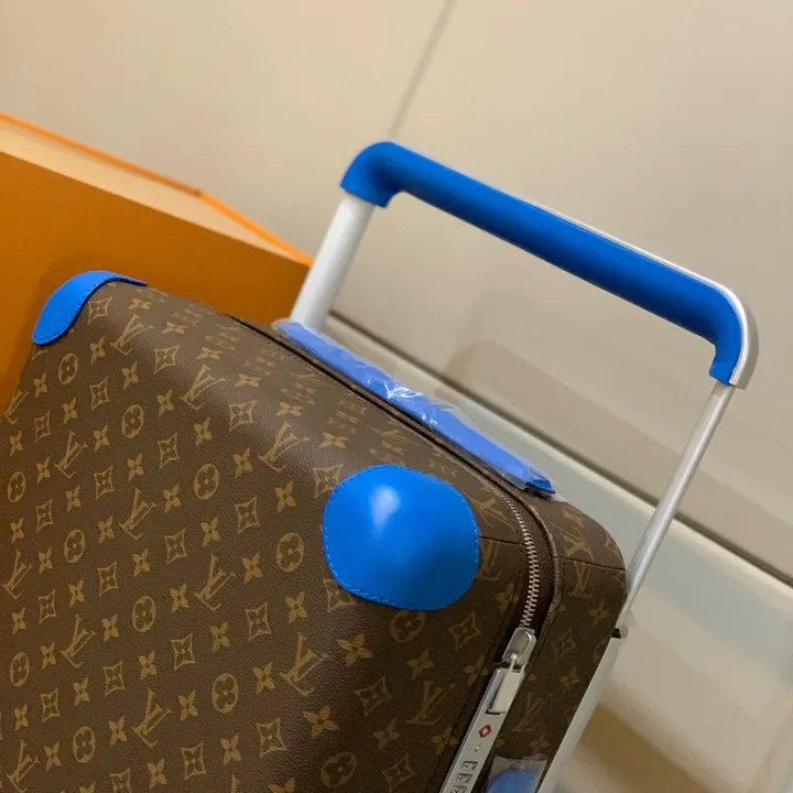 スーパーコピー ルイヴィトン スーツケース