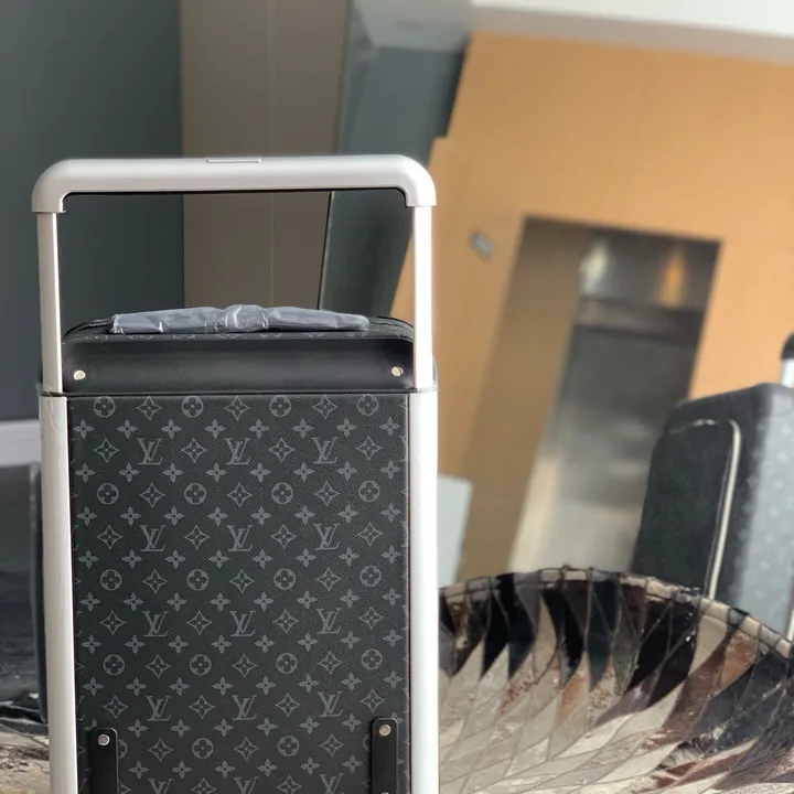 スーパーコピー ルイヴィトン スーツケース