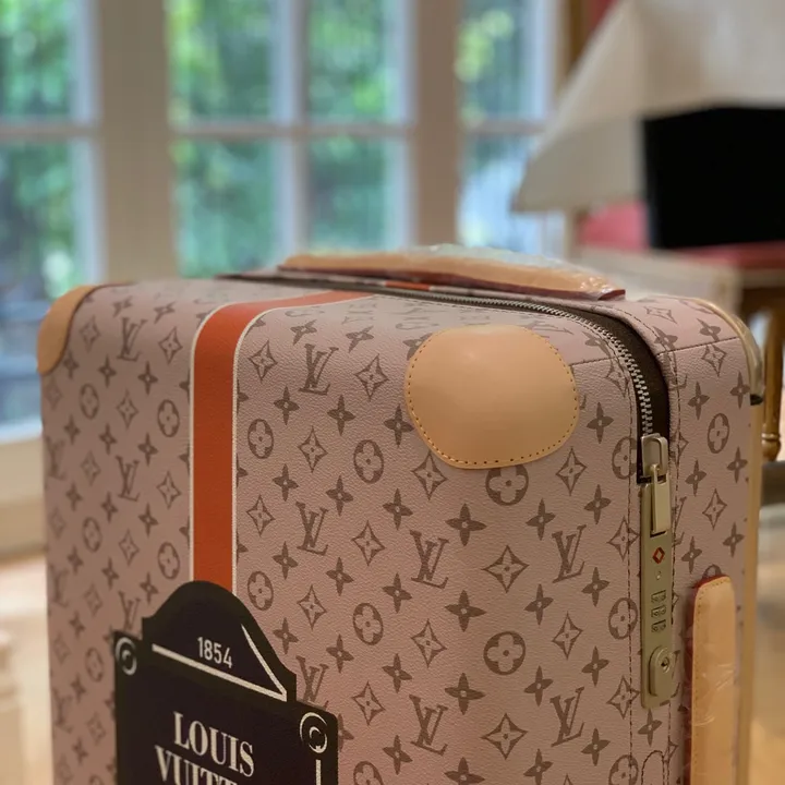 スーパーコピー ルイヴィトン スーツケース