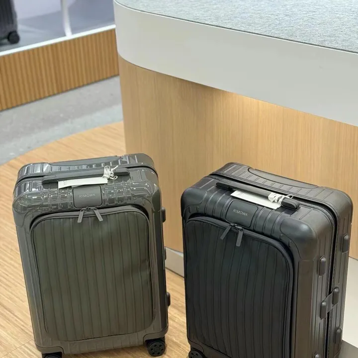 スーパーコピー リモワ スーツケース