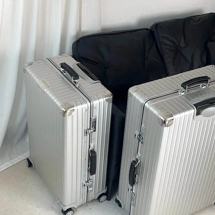 スーパーコピー リモワ スーツケース