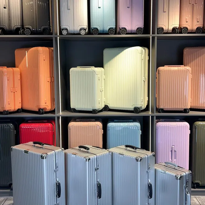 スーパーコピー リモワ スーツケース