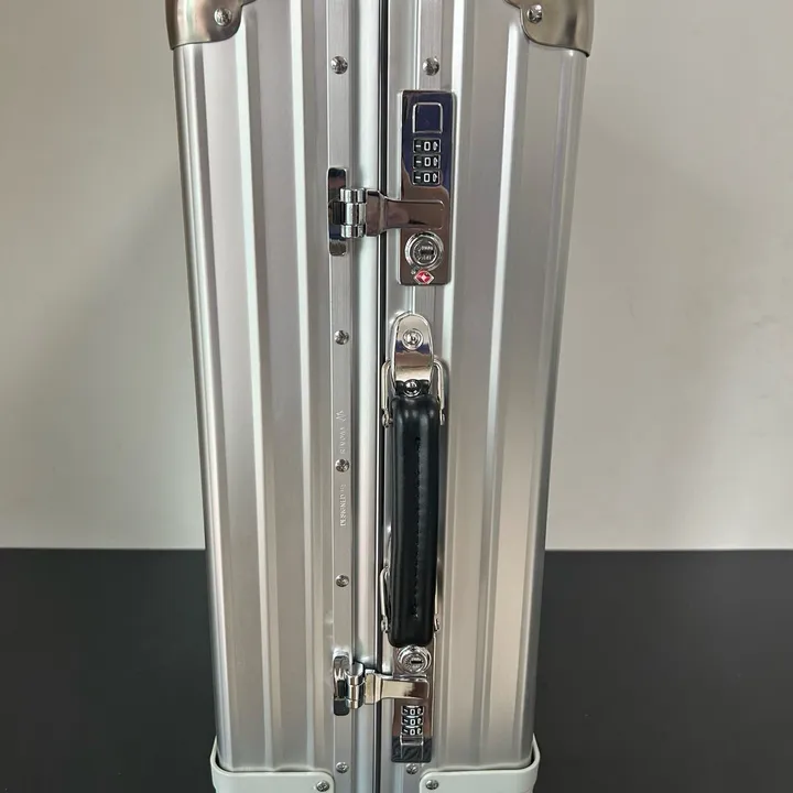 スーパーコピー リモワ スーツケース