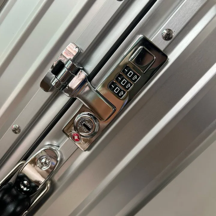 スーパーコピー リモワ スーツケース