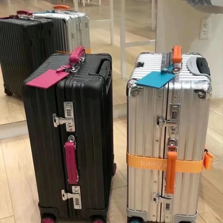 スーパーコピー リモワ スーツケース