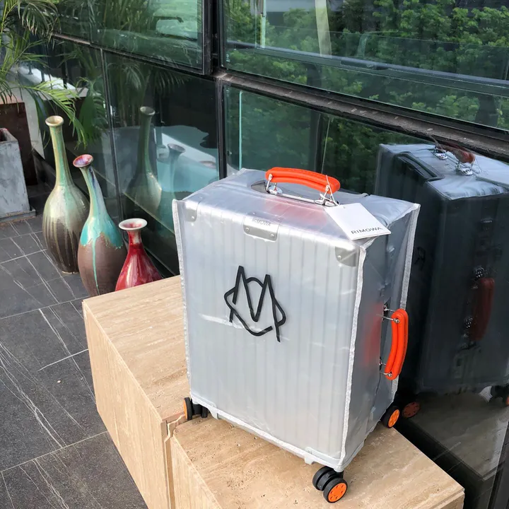 スーパーコピー リモワ スーツケース