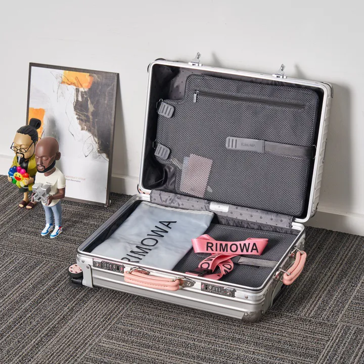 スーパーコピー リモワ スーツケース