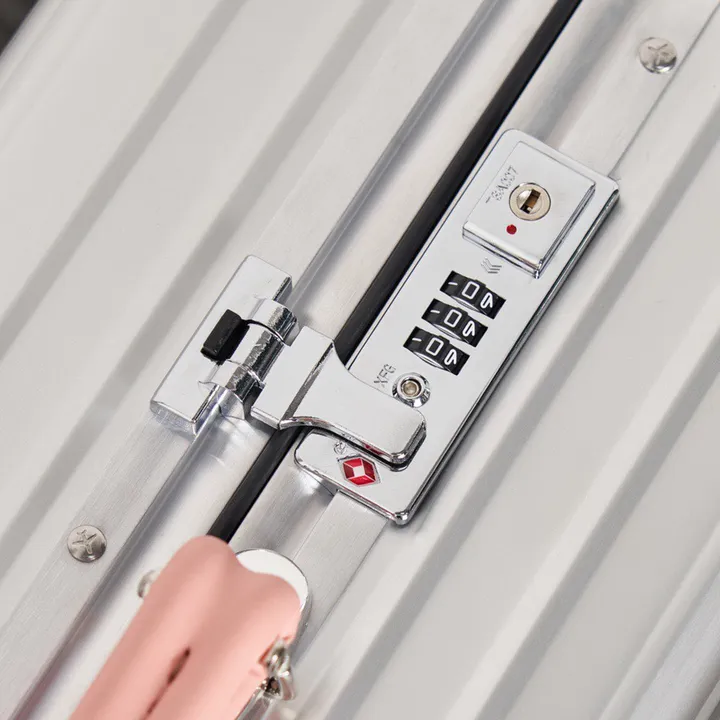 スーパーコピー リモワ スーツケース