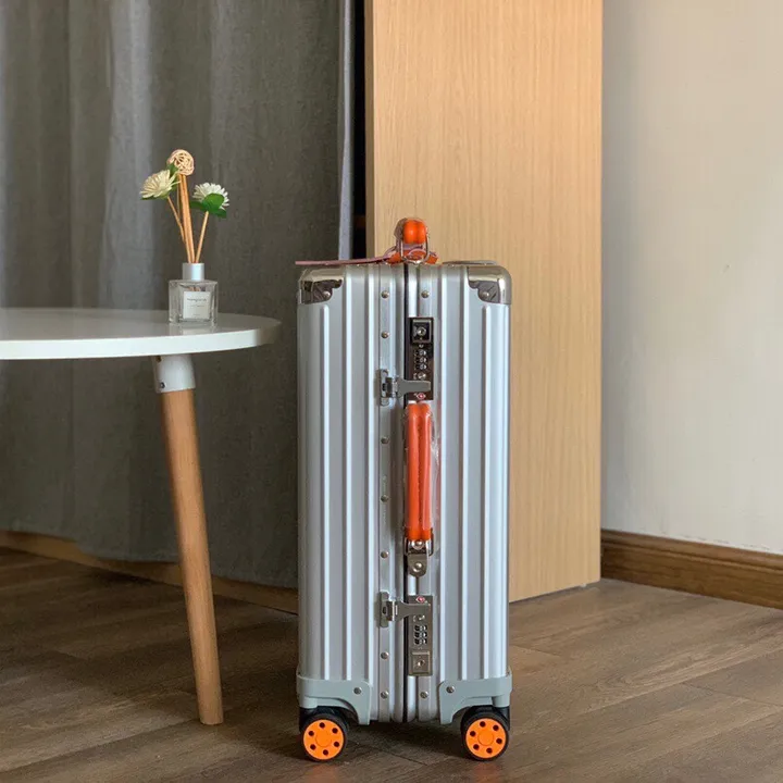 スーパーコピー リモワ スーツケース