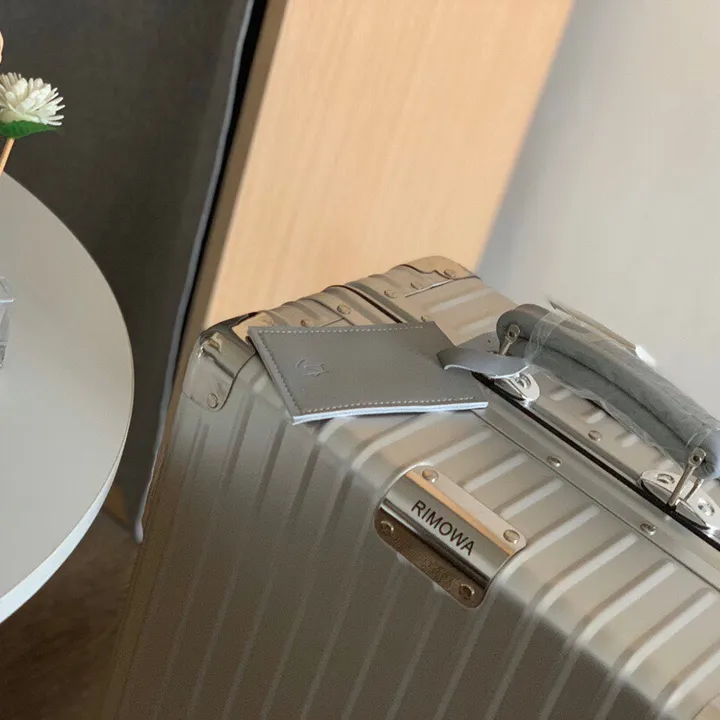 スーパーコピー リモワ スーツケース
