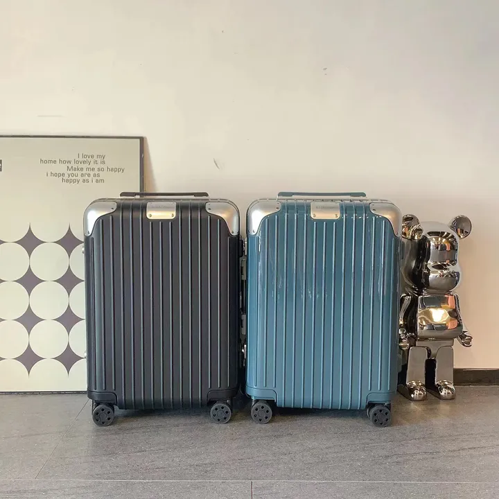 スーパーコピー リモワ スーツケース