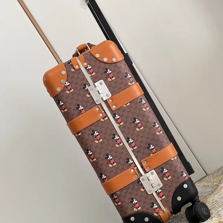 スーパーコピー グッチ スーツケース