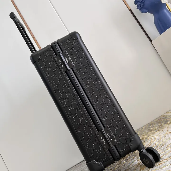 スーパーコピー グッチ スーツケース