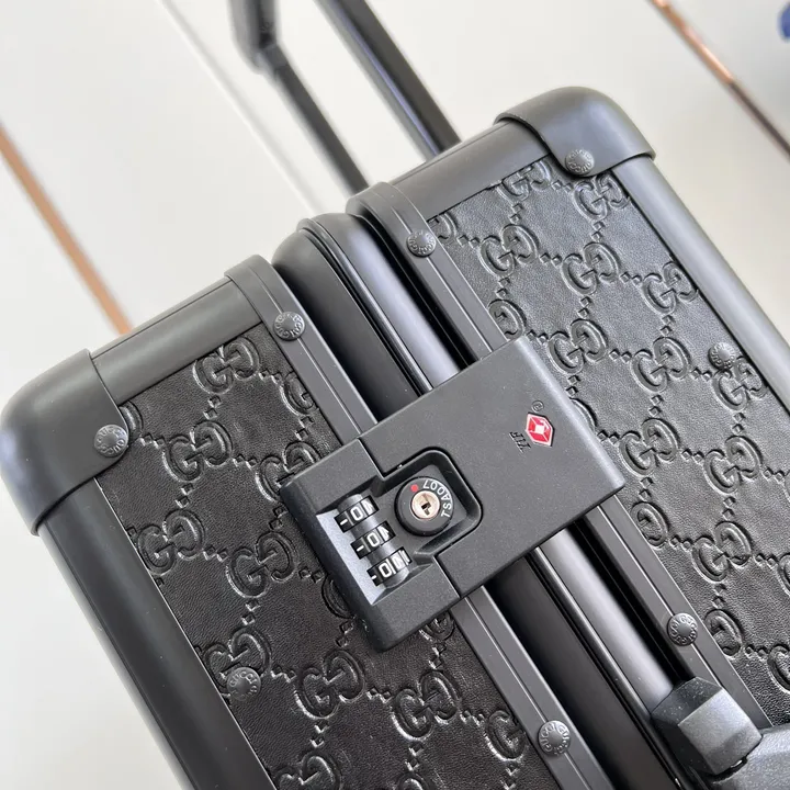 スーパーコピー グッチ スーツケース