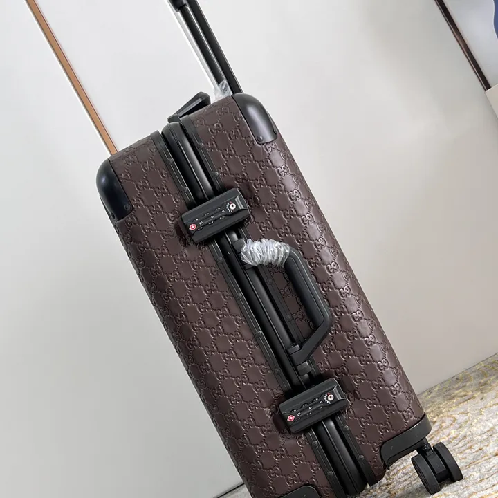 スーパーコピー グッチ スーツケース