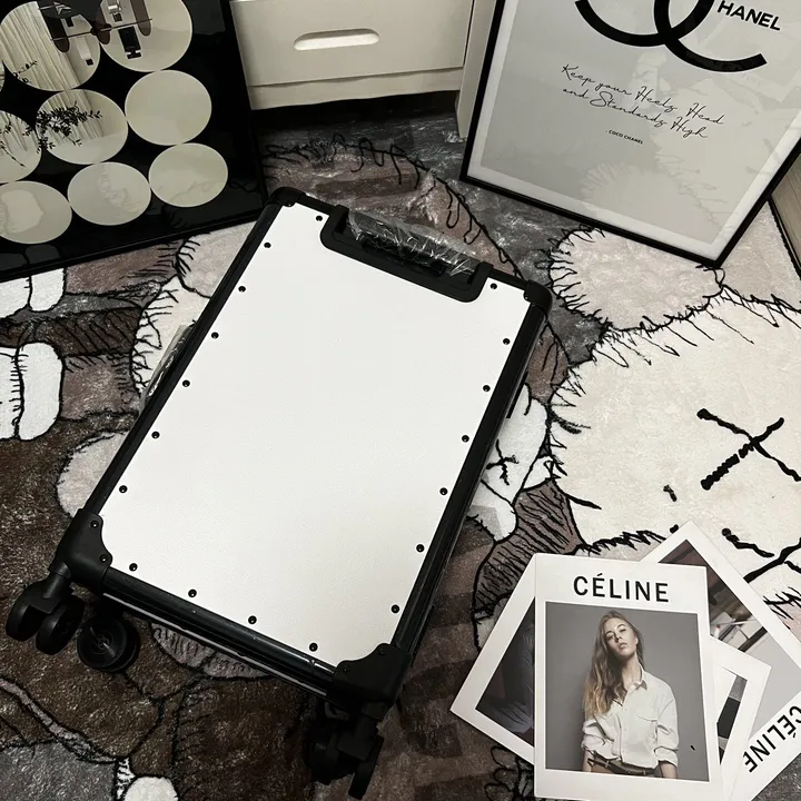 スーパーコピー シャネル スーツケース