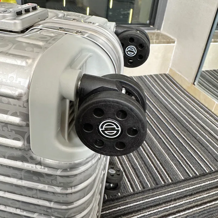 スーパーコピー リモワ スーツケース