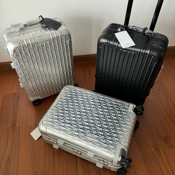 スーパーコピー リモワ スーツケース
