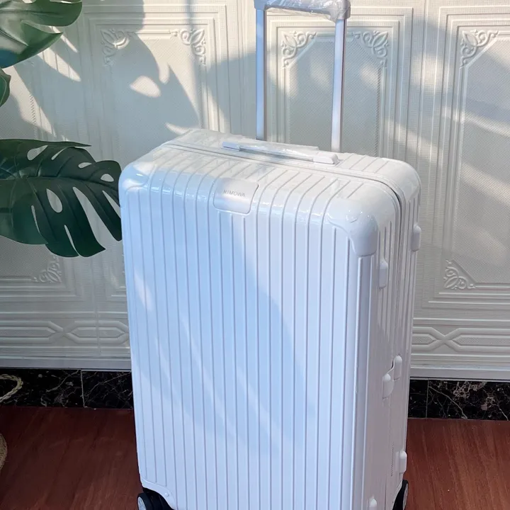 スーパーコピー リモワ スーツケース