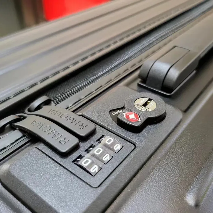 スーパーコピー リモワ スーツケース