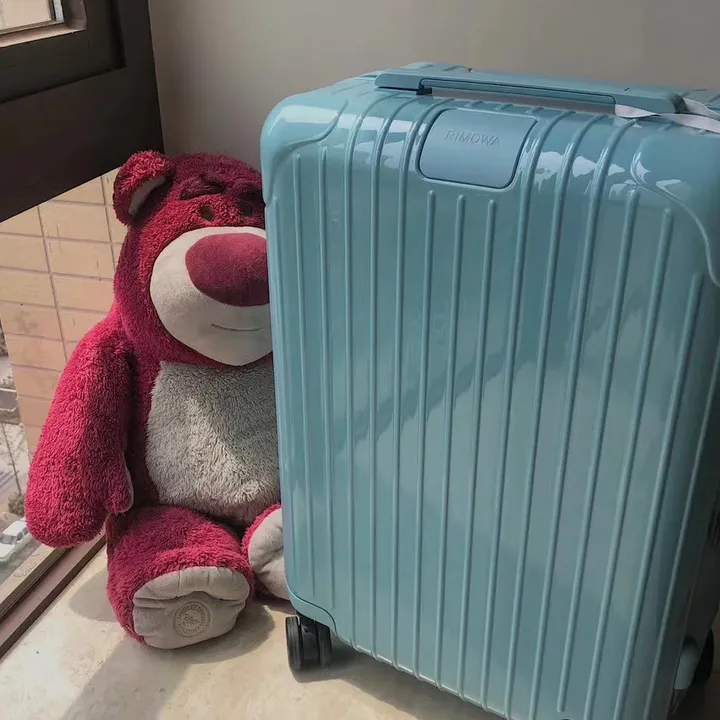 スーパーコピー リモワ スーツケース