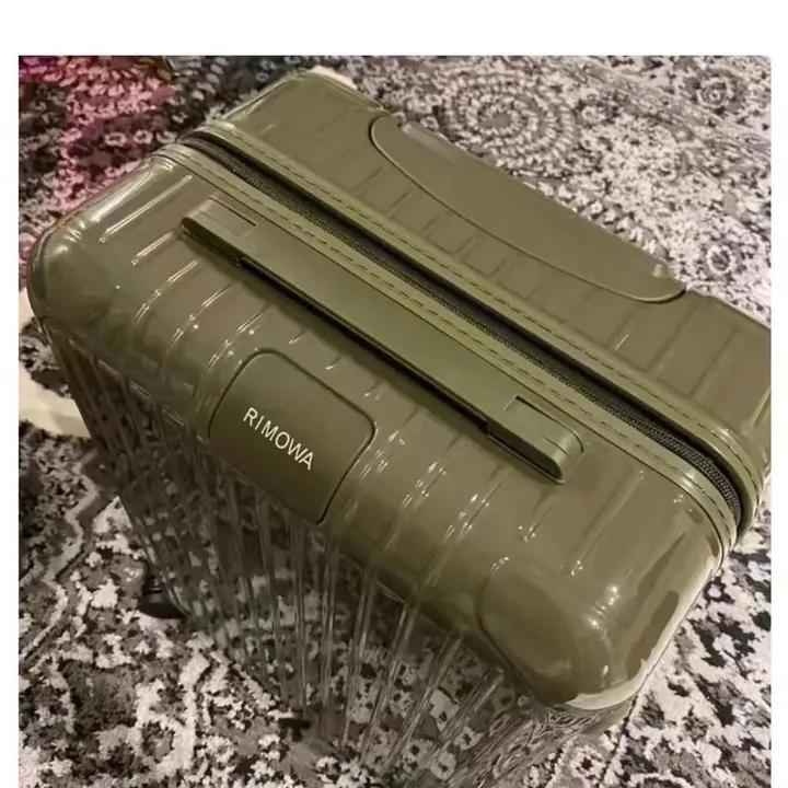 スーパーコピー リモワ スーツケース