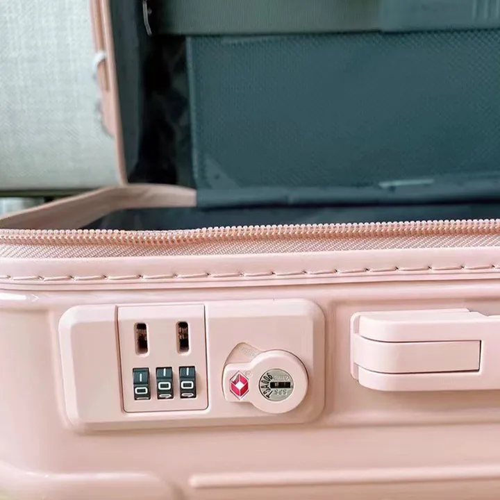 スーパーコピー リモワ スーツケース