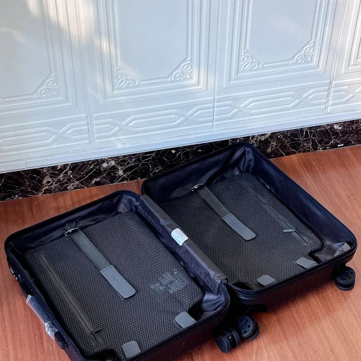 スーパーコピー リモワ スーツケース