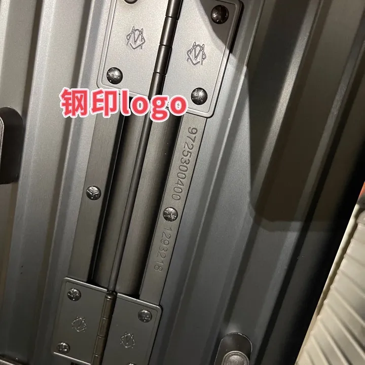 スーパーコピー リモワ スーツケース