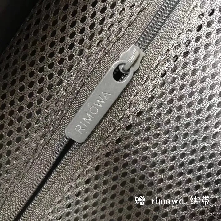 スーパーコピー リモワ スーツケース