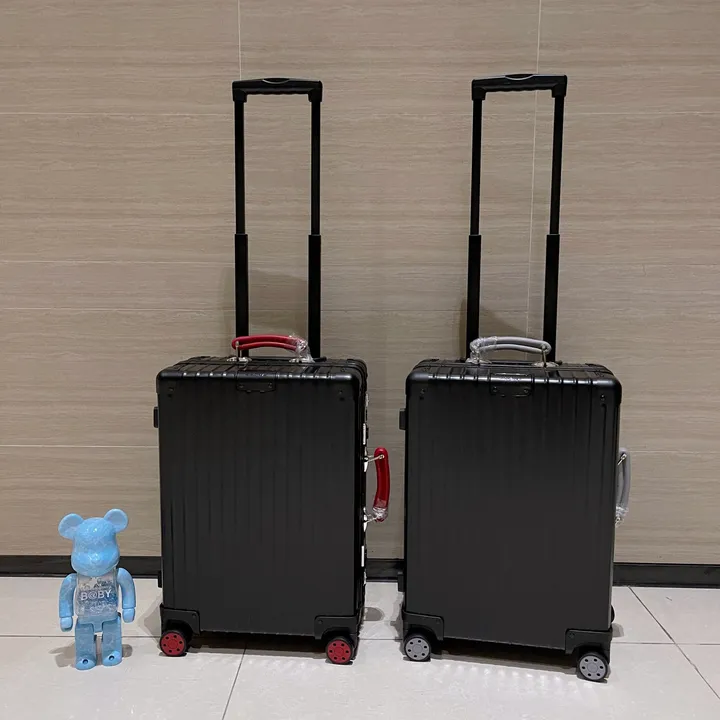 スーパーコピー リモワ スーツケース