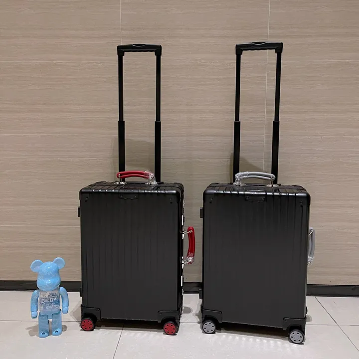 スーパーコピー リモワ スーツケース