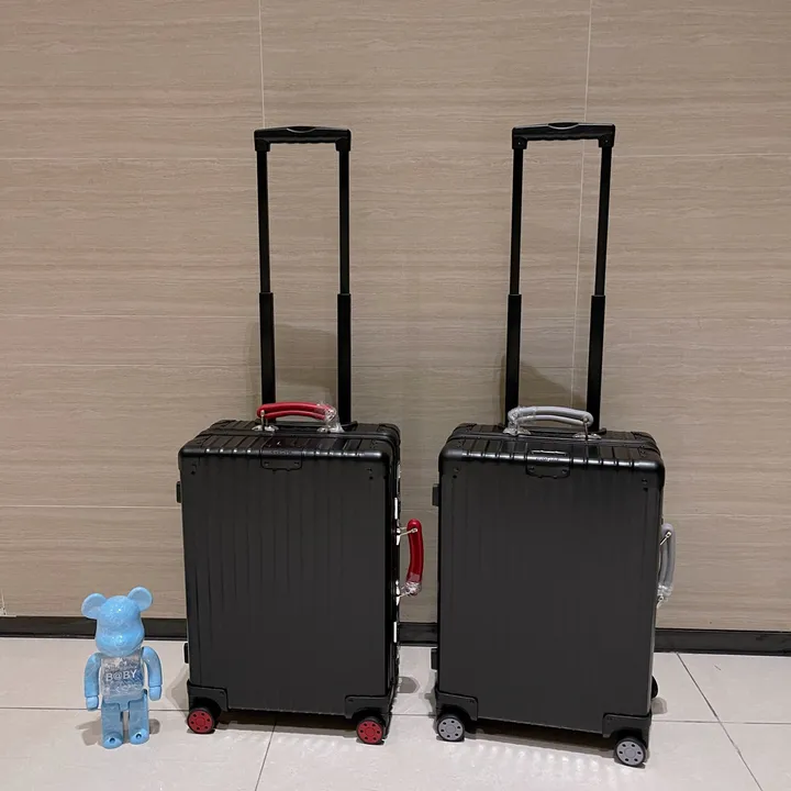 スーパーコピー リモワ スーツケース