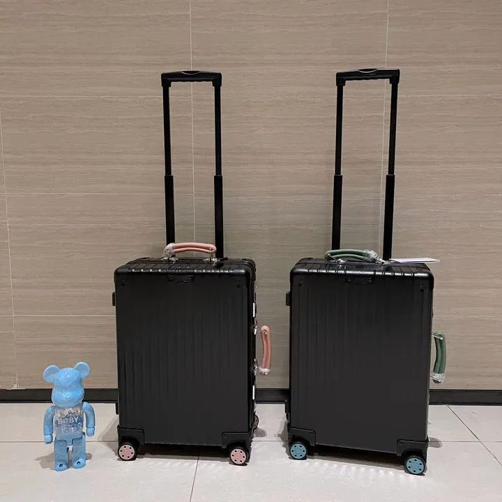 スーパーコピー リモワ スーツケース