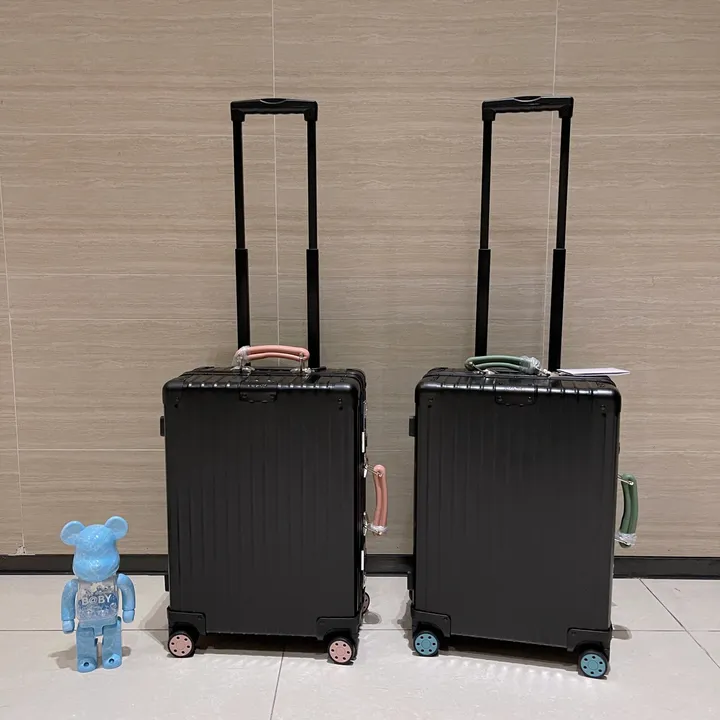 スーパーコピー リモワ スーツケース