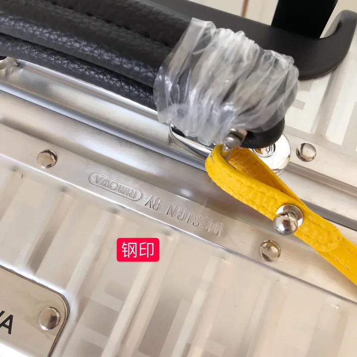 スーパーコピー リモワ スーツケース