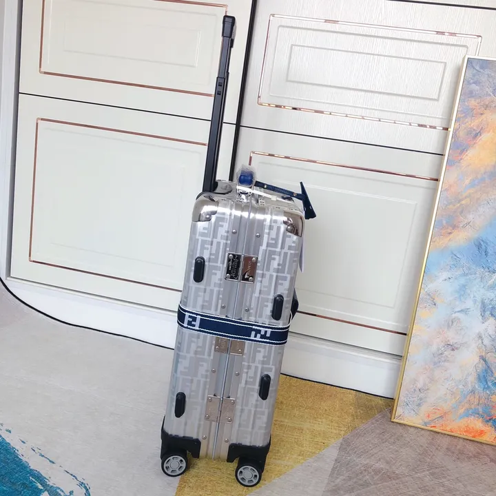 スーパーコピー シチズン スーツケース