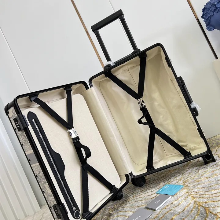 スーパーコピー ディオール スーツケース