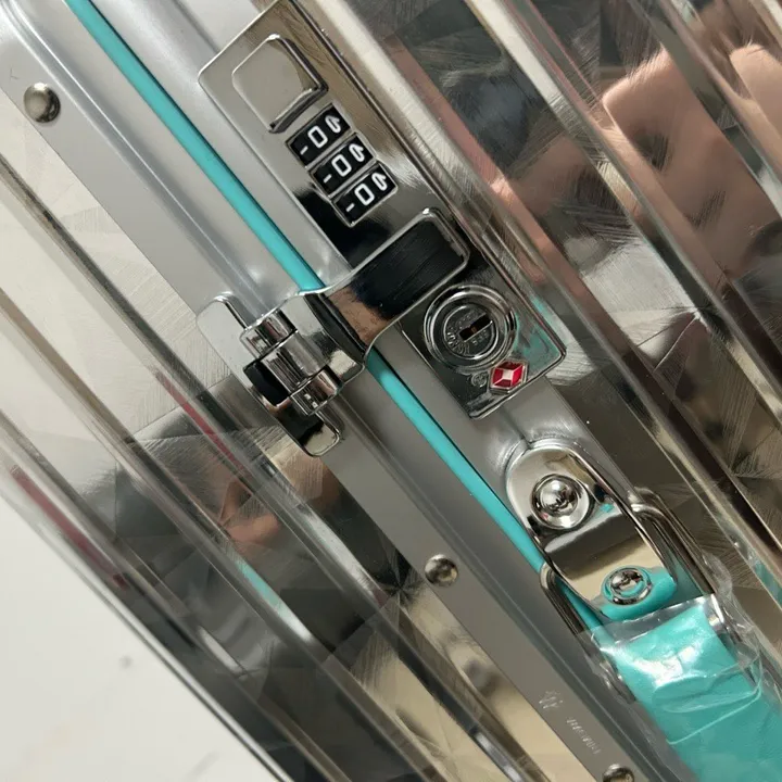 スーパーコピー ティファニー スーツケース