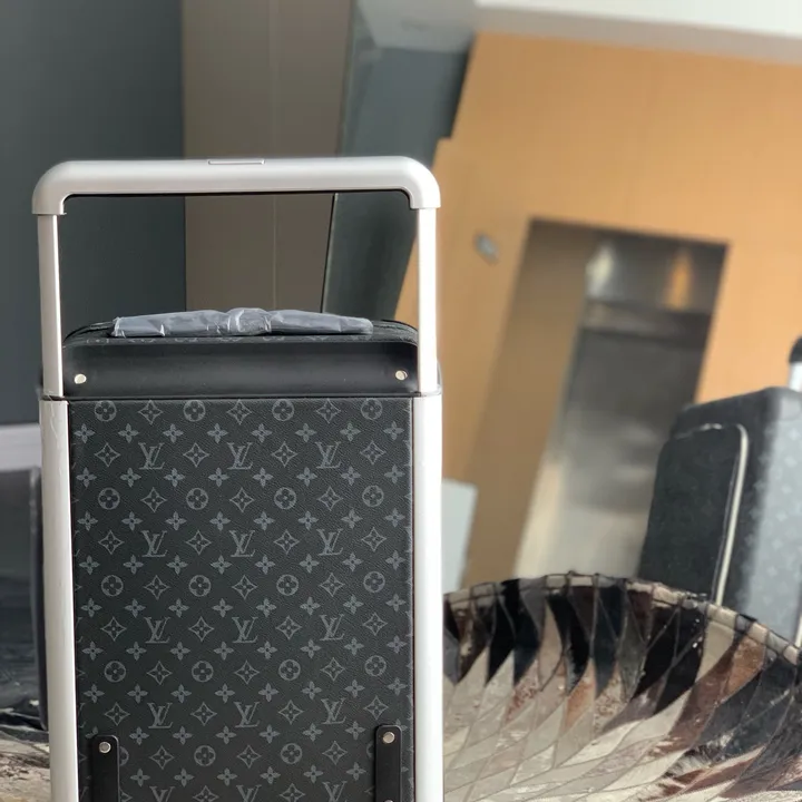 スーパーコピー ルイヴィトン スーツケース
