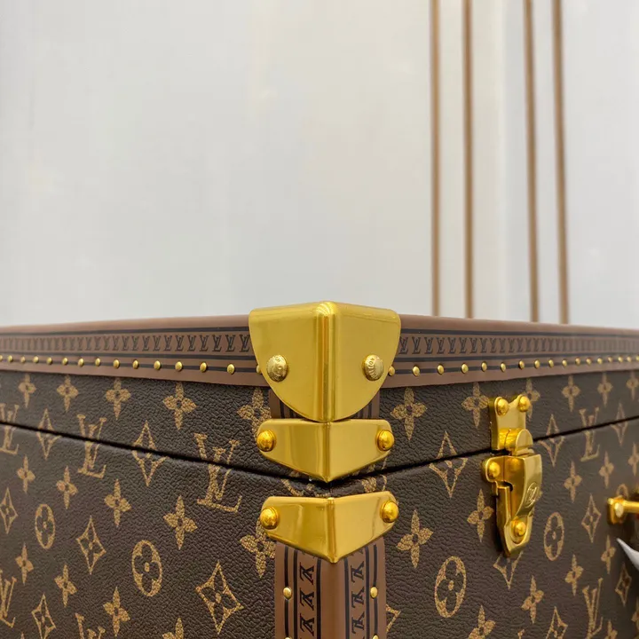 スーパーコピー ルイヴィトン スーツケース