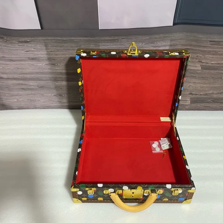 スーパーコピー ルイヴィトン スーツケース