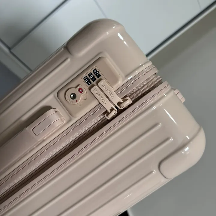 スーパーコピー リモワ スーツケース