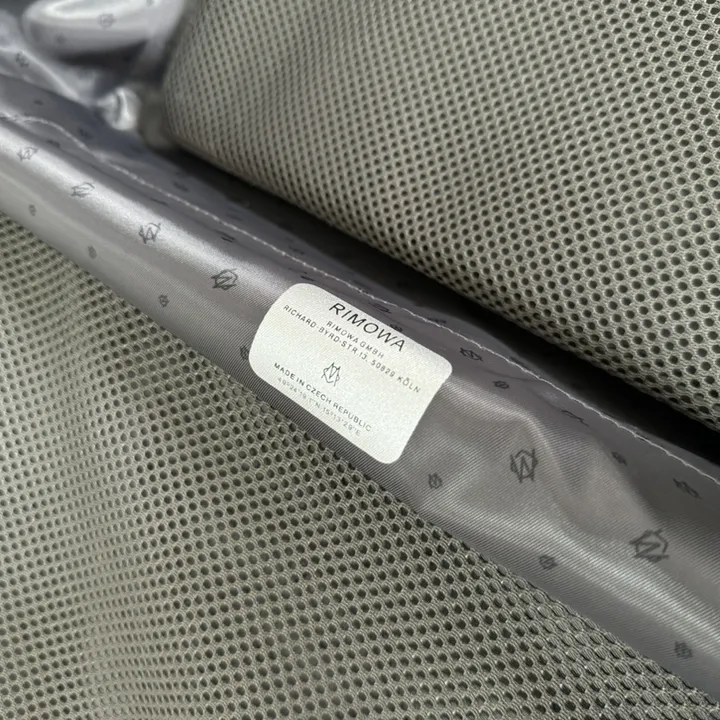 スーパーコピー リモワ スーツケース