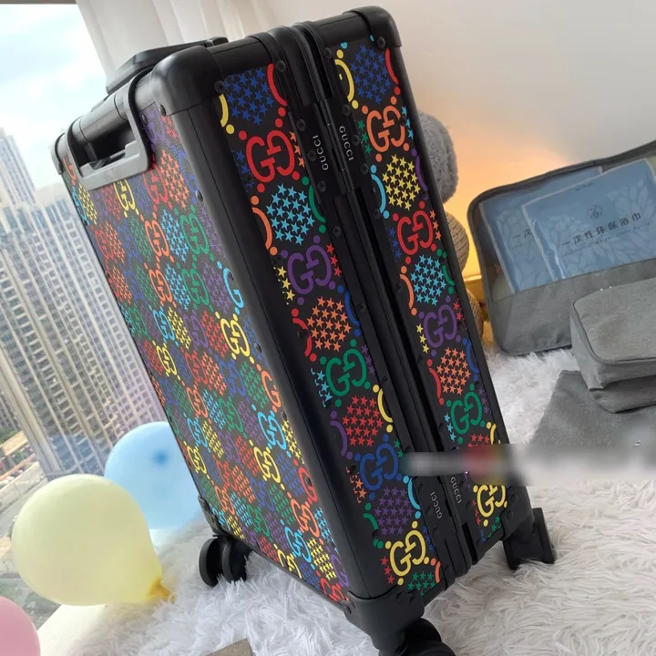 スーパーコピー グッチ スーツケース